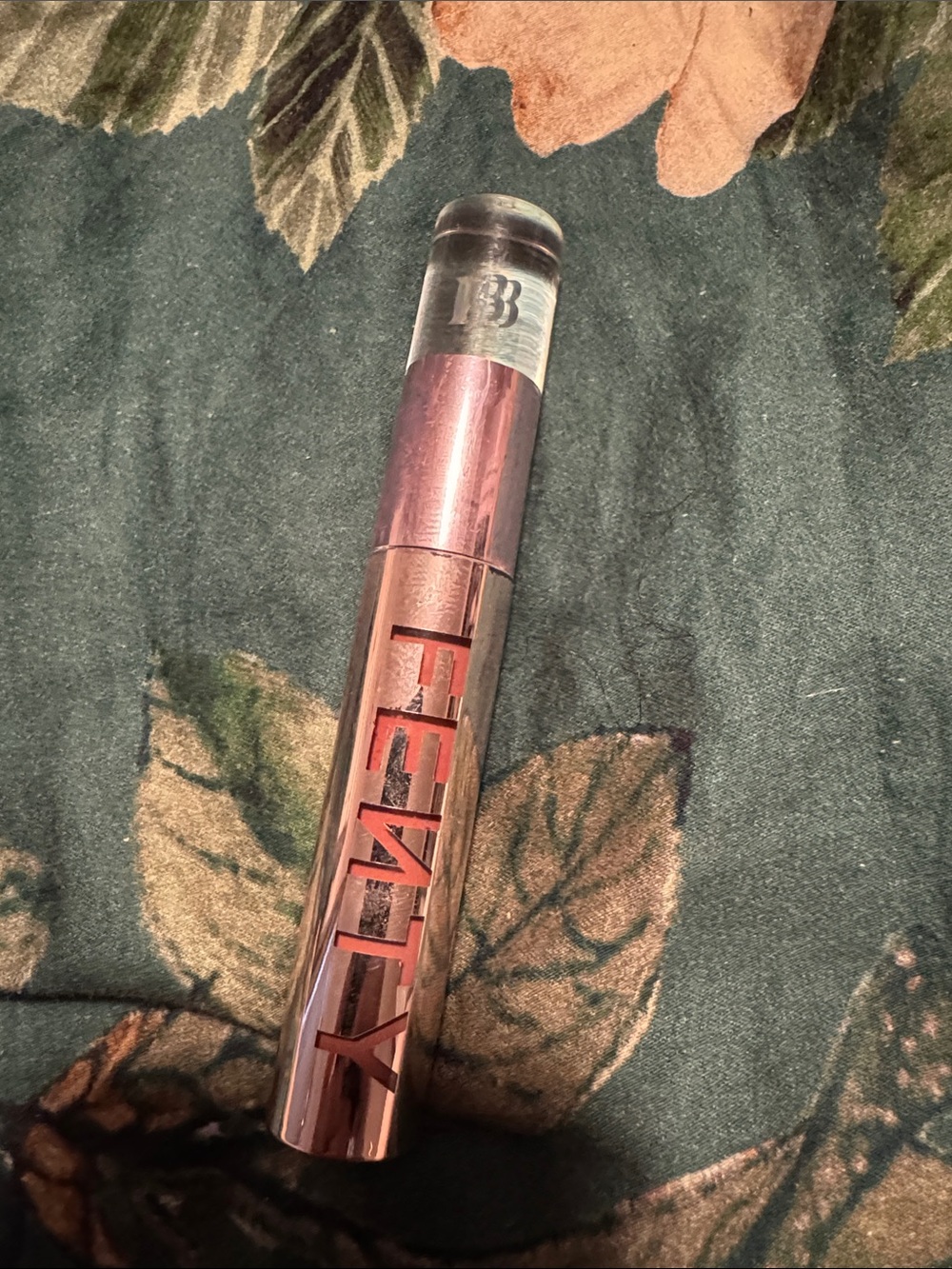 FENTY BEAUTY Metallic Rose Lipstick 07 fashion fiend never used